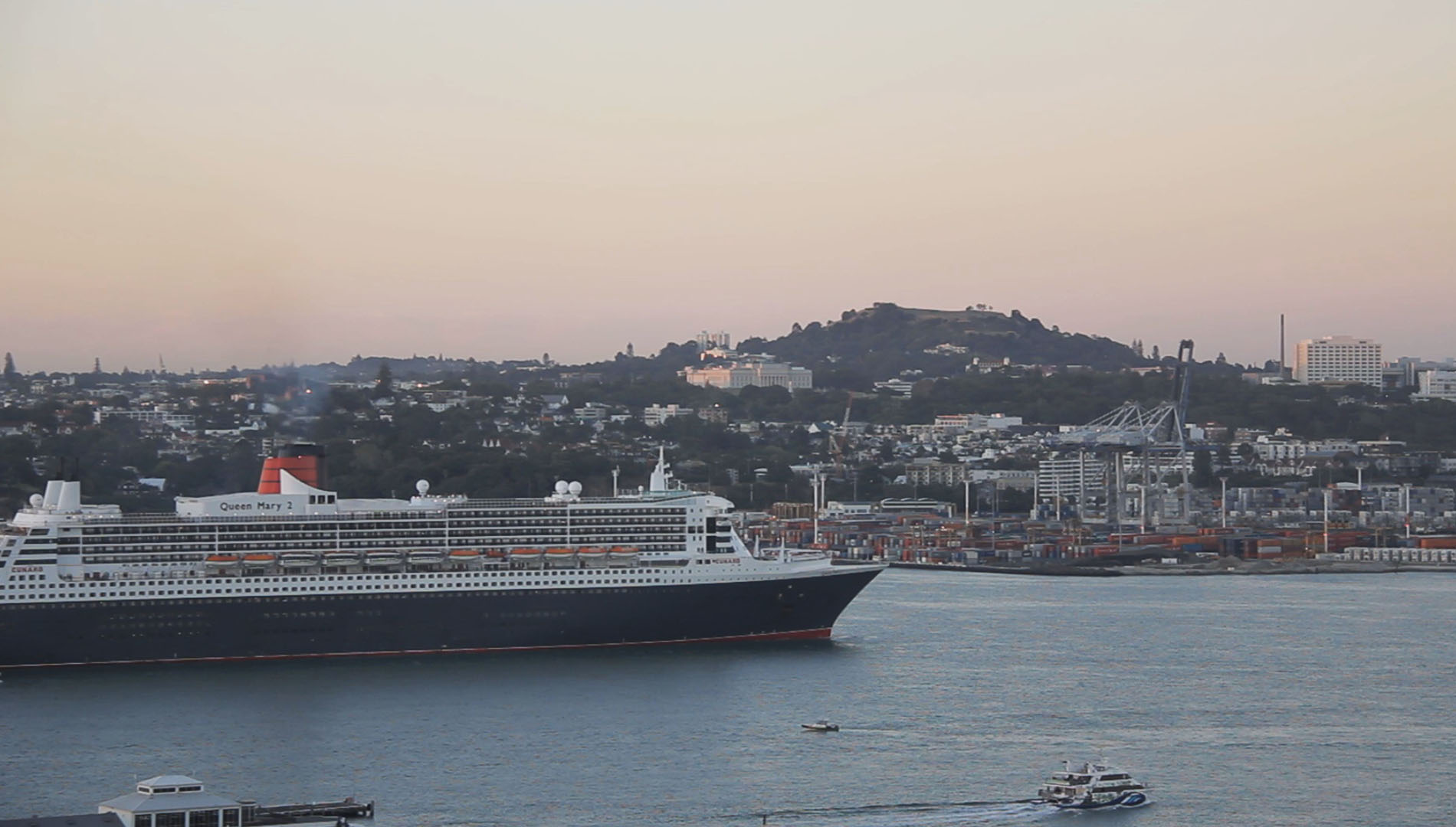 Queen Mary 2